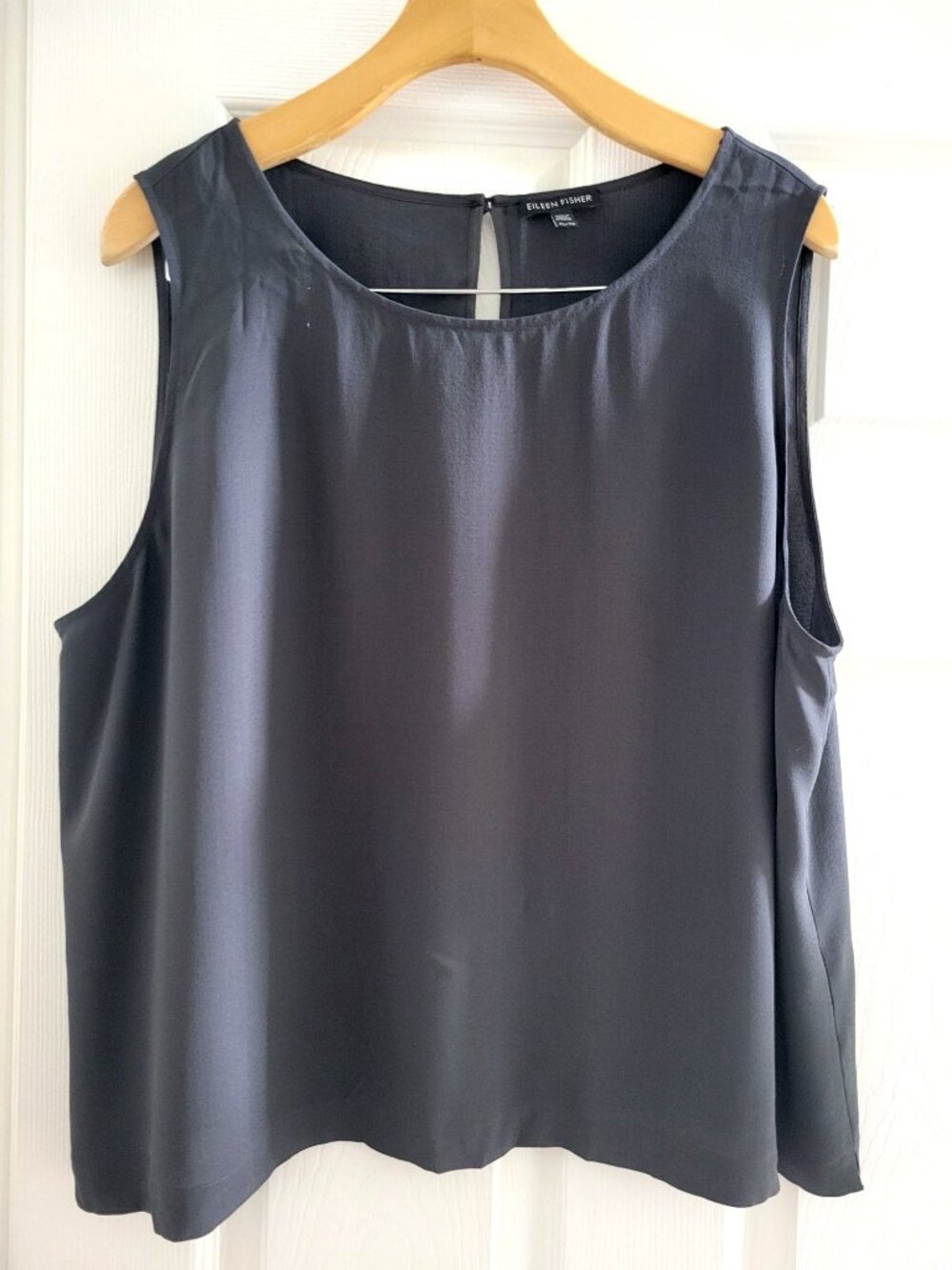 Eileen Fisher Womens Charcoal Black Silk Sleeveless Tank blouse size XL Shell